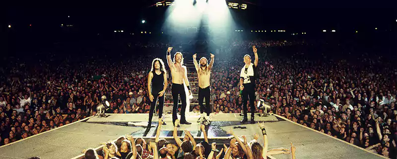 Гурт «Metallica» відновлює серію щотижневих трансляцій живих архівних концертів «Wherever We May Roam»