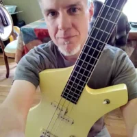 Колишній басист гурту «Metallica» Рон МакҐовні (Ron McGovney)