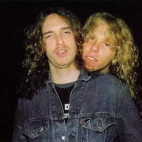 Джеймс Гетфілд (James Hetfield) та Кліфф Бертон (Cliff Burton)